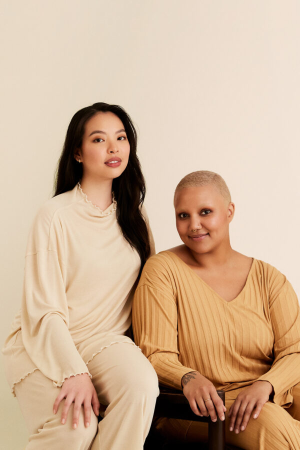 OLO Funnel Neck Tee & V-Neck Tee